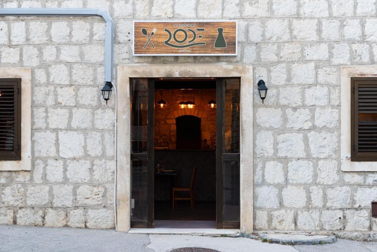Apartments Magli Kastela Exterior photo
