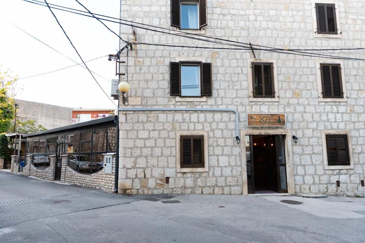 Apartments Magli Kastela Exterior photo