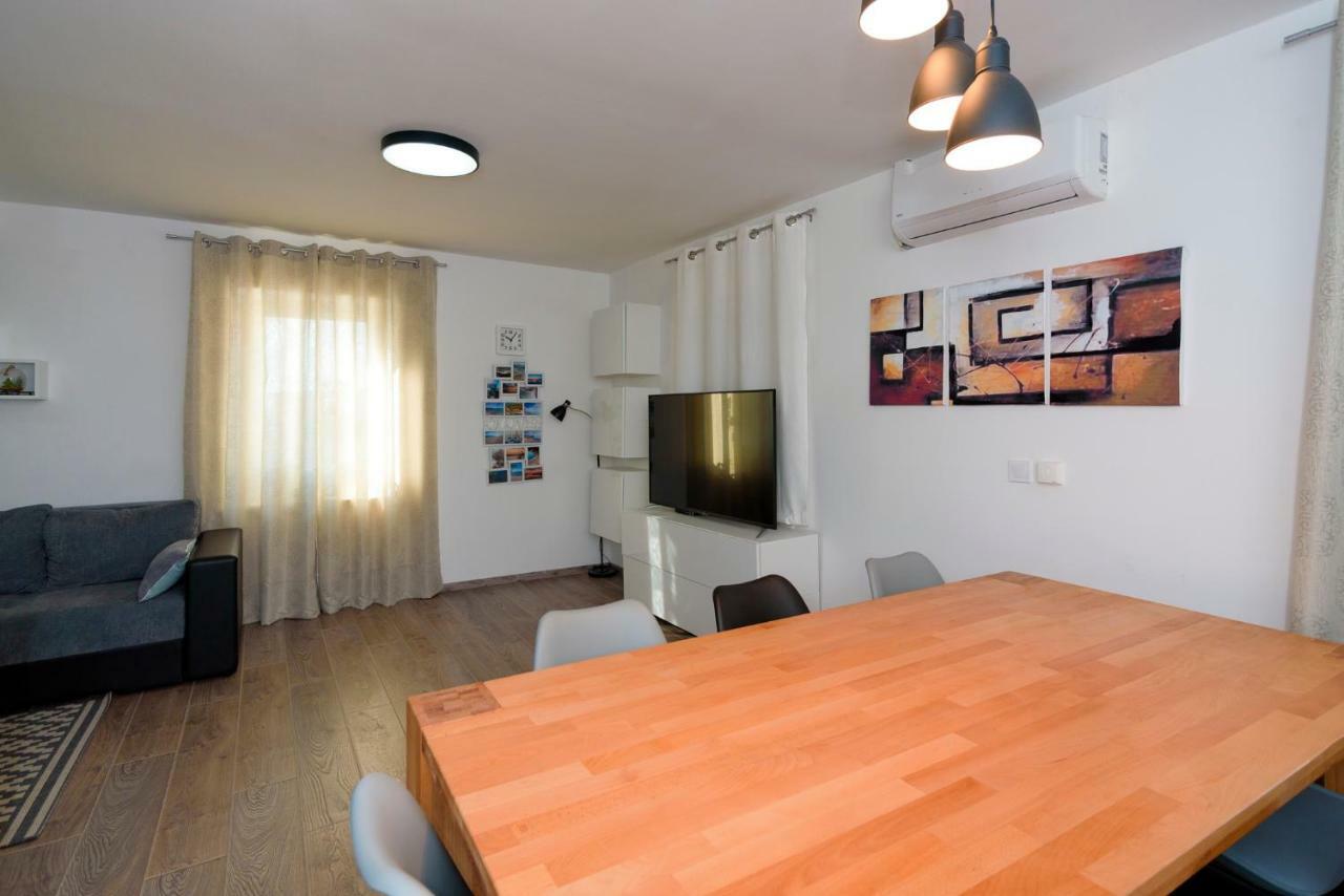 Apartments Magli Kastela Exterior photo