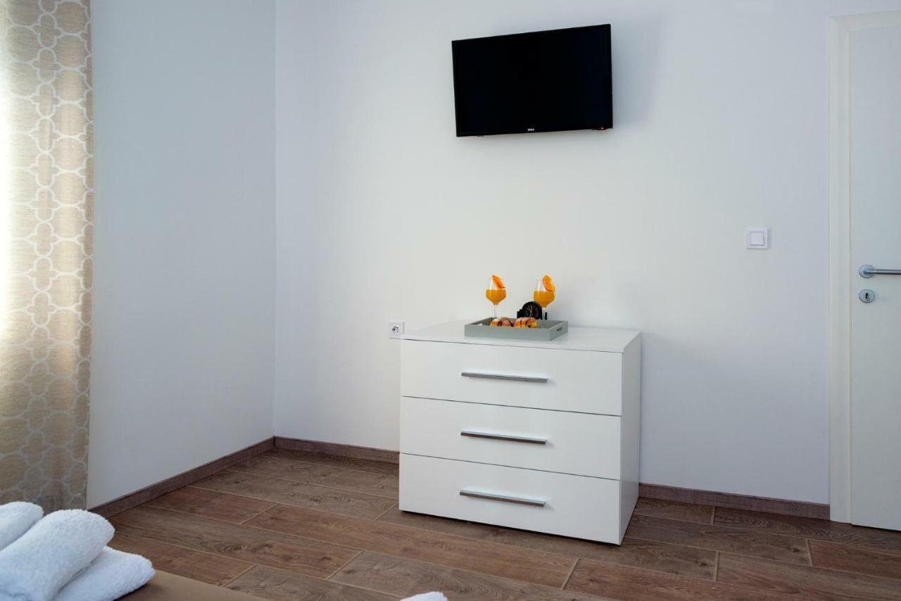 Apartments Magli Kastela Exterior photo