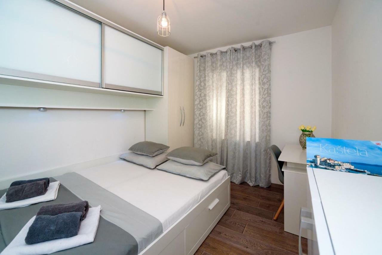 Apartments Magli Kastela Exterior photo